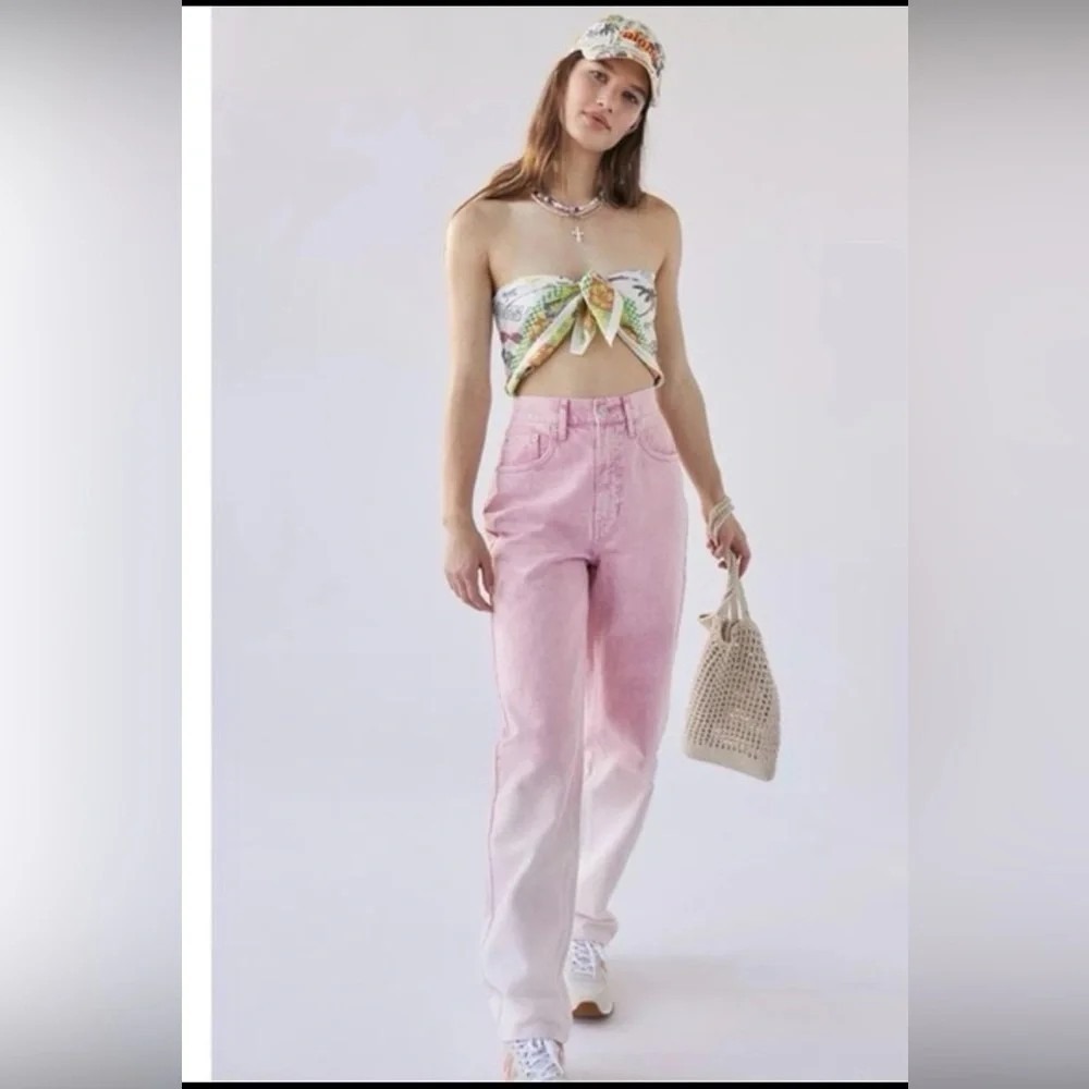 BDG Urban Outfitters High-Rise Baggy Women's Jean Sz 32 Ombre Pink Straight Leg - Picture 1 of 10
